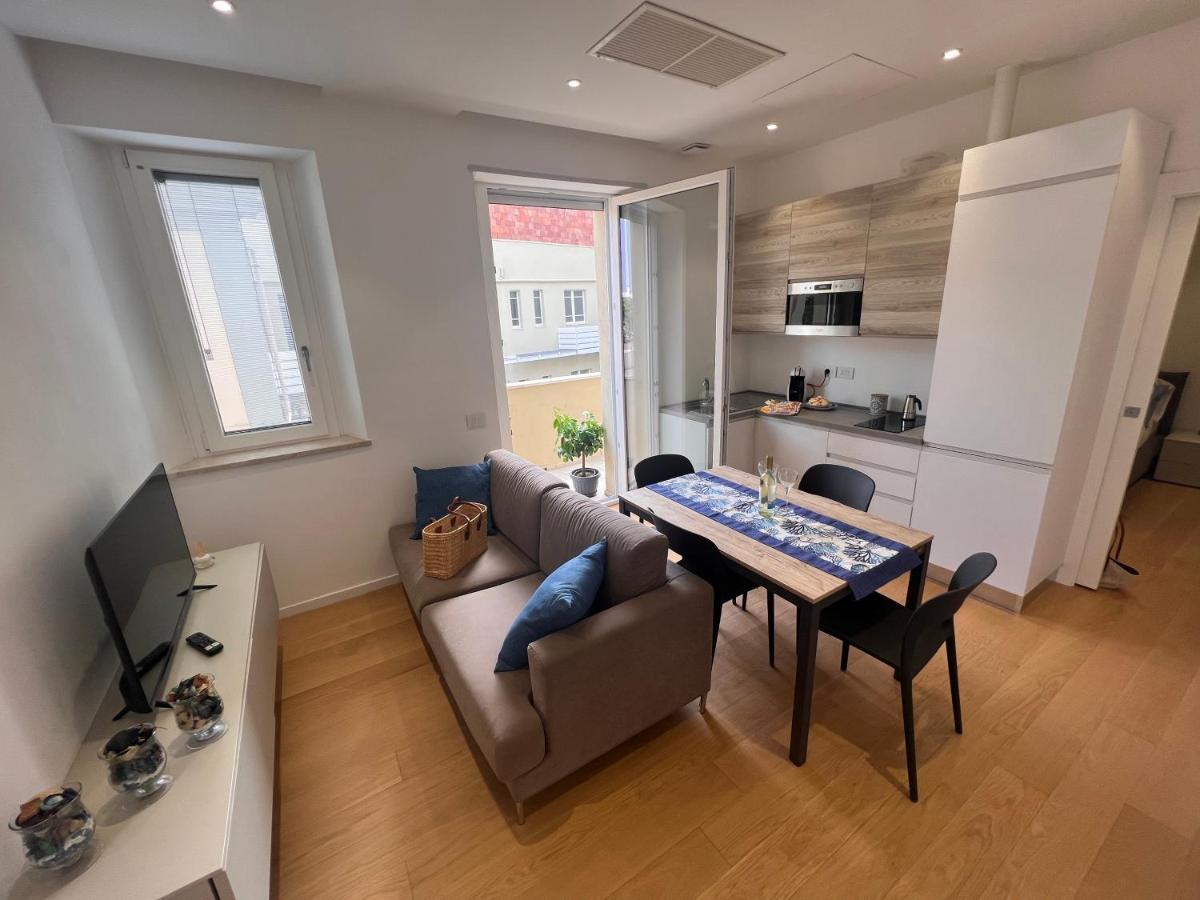 Happy Holiday Apartment Cagliari Exterior photo